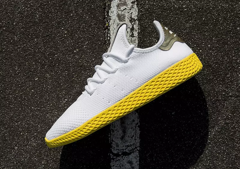 Pharrell Williams x adidas Tennis Hu リリース日