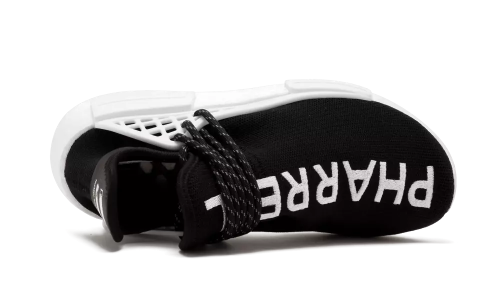 Фаррелл adidas NMD Hu Trail Chanel