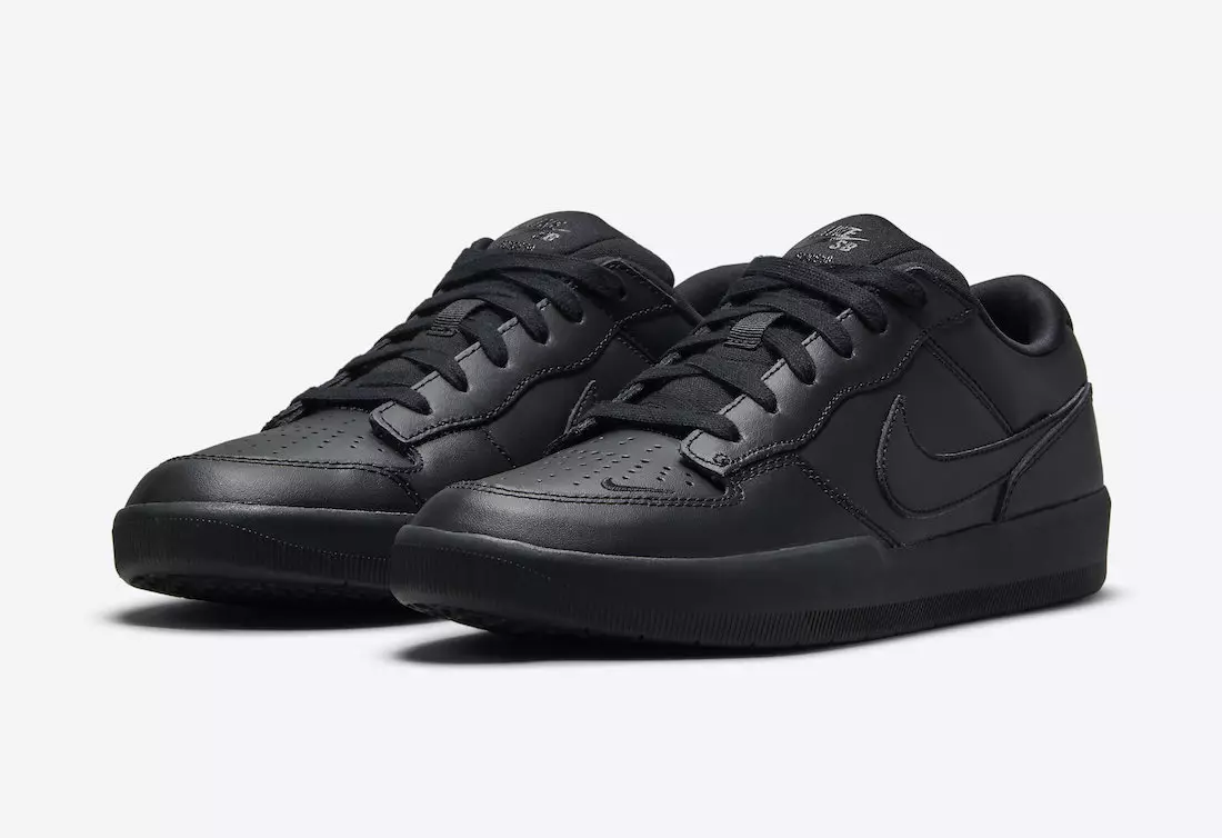 Nike SB Force 58 Premium става изцяло черен