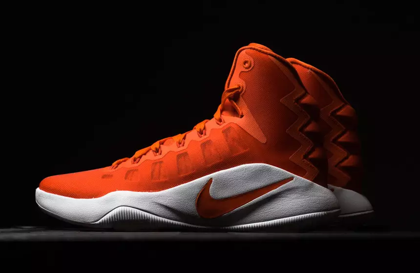 Nike Hyperdunk 2016 Équipe Orange