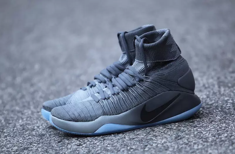 Nike Hyperdunk 2016 Flyknit Tetor 2016 Triple E zezë Gri e errët