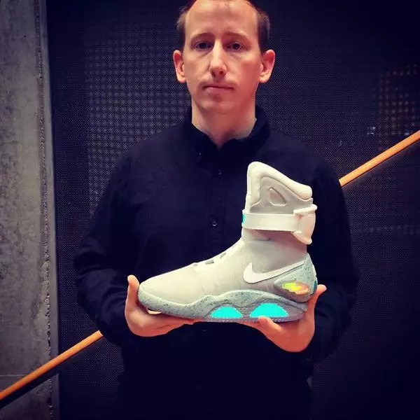 Nike MAG 2015 saor in aisce