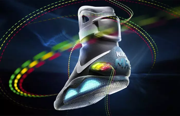 Nike MAG 2015 Power Laces Ikkonfermati minn Tinker Hatfield