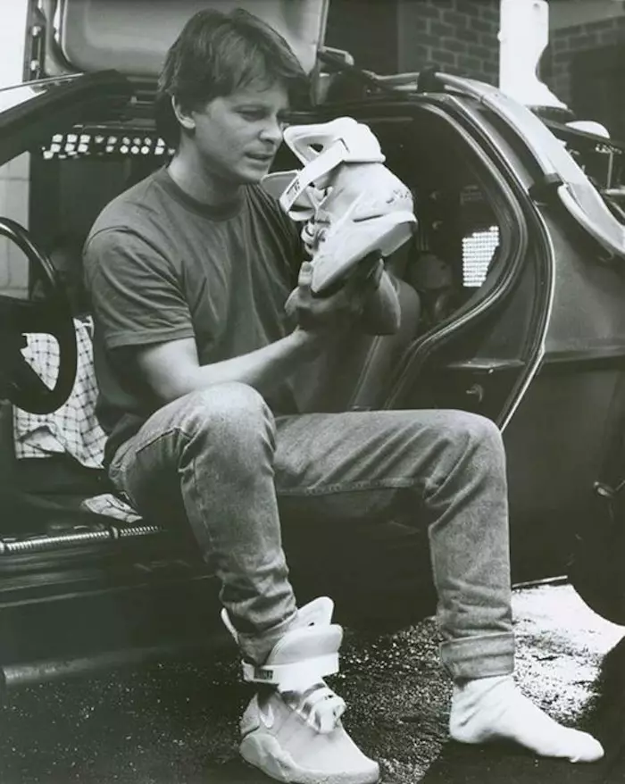 Marty McFly Nike MAG 2015 წელი