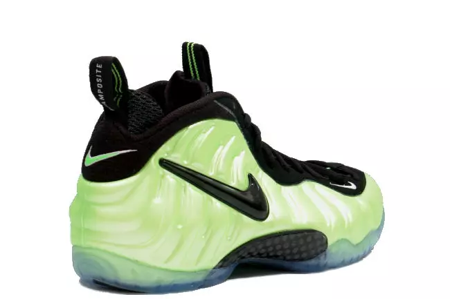 Nike Air Foamposite Pro Verde eléctrico vs Retro