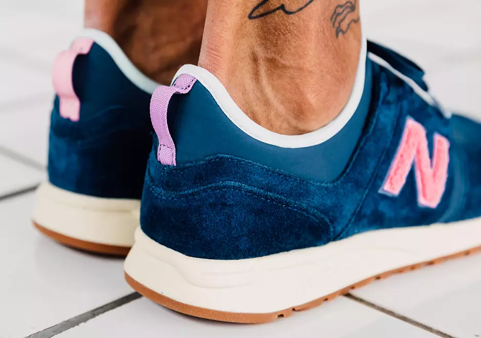 Naslov x New Balance 247 Deep Into The Blue