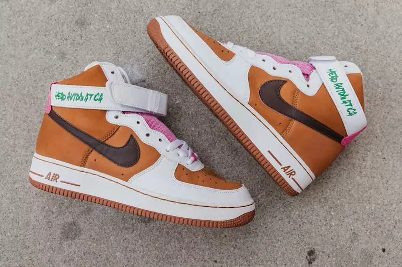 Automatica Nike Air Force 1 басшысы