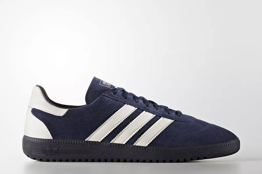 Íosluchtaigh adidas Intack SPZL