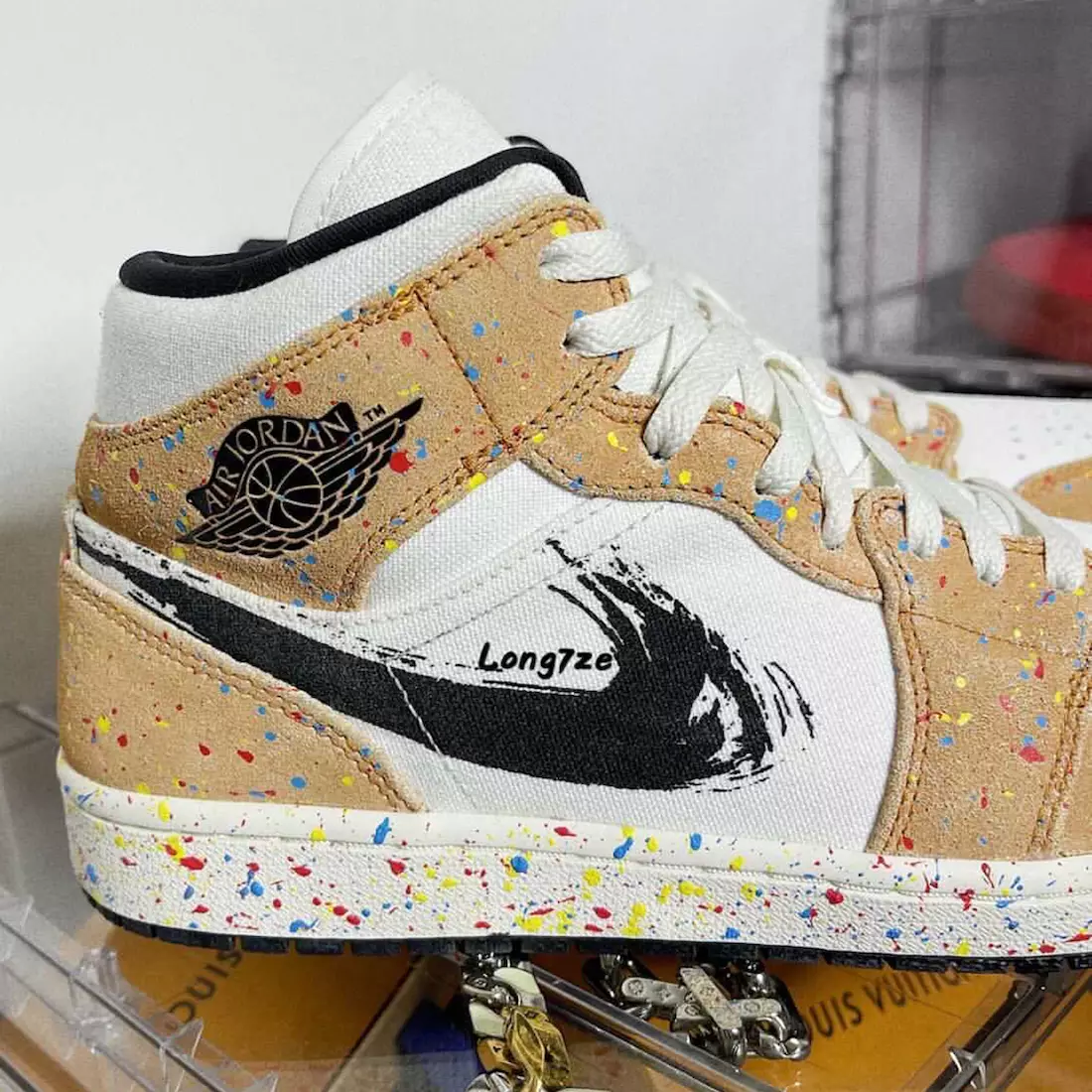 Air Jordan 1 Mid “Brushstroke” lanseres 1. september 34874_13