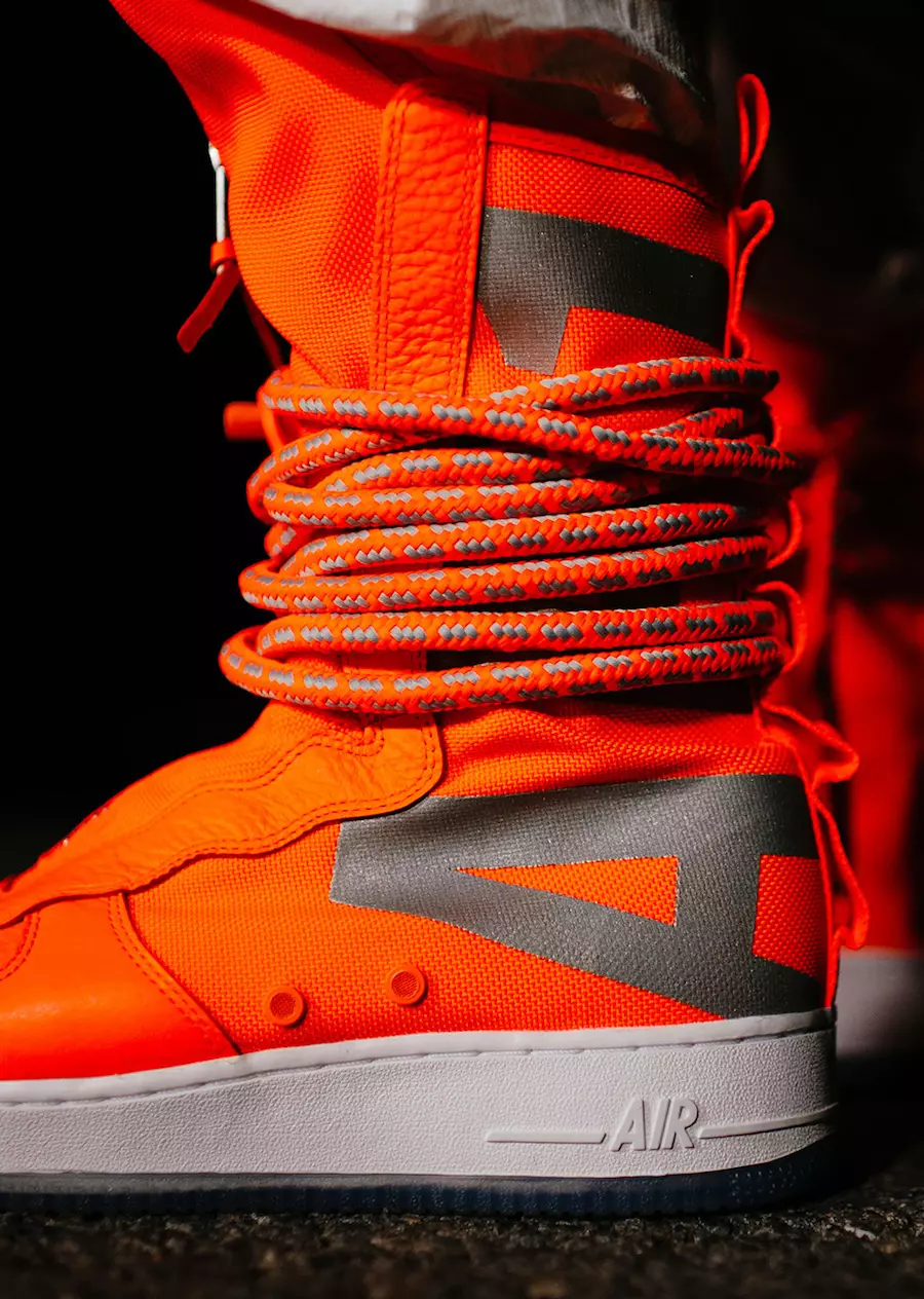 Nike SF-AF1 Hoog Totaal Oranje AA128-800