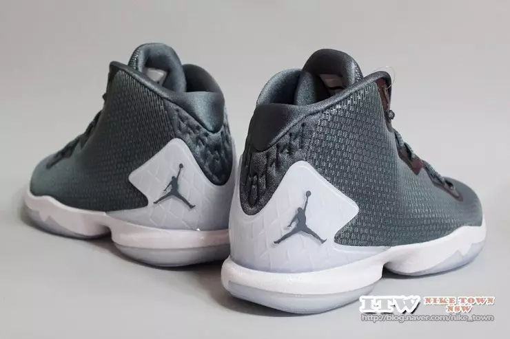 Jordan CP3 9 XI Super Fly 4 Kalėdų sušalusios akimirkos