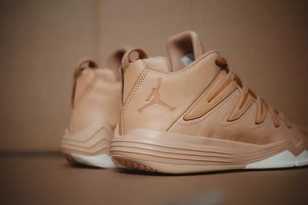 Jordan CP3 9 Vachetta Tan