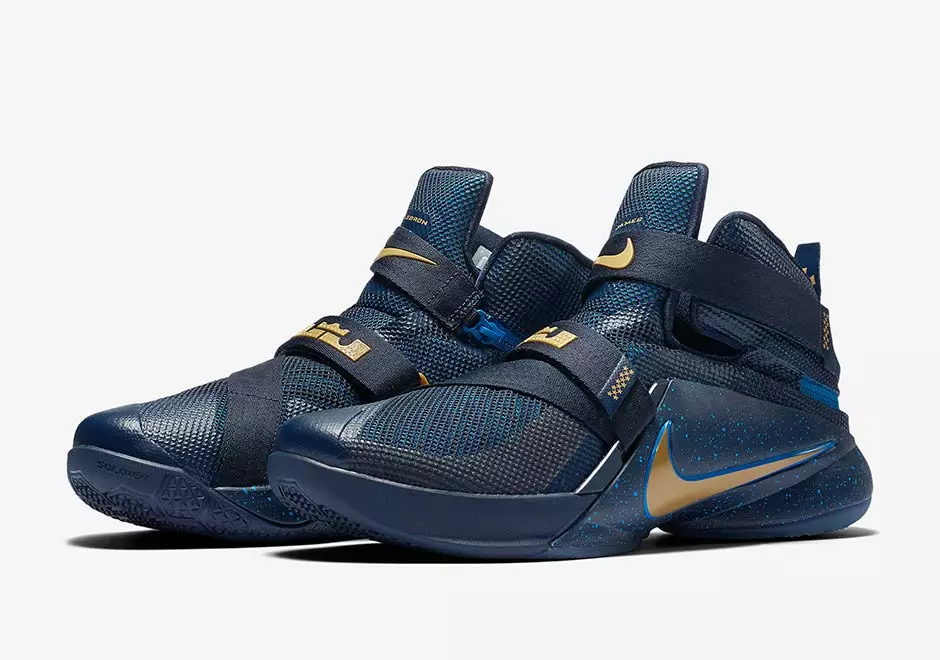 Nike setzt d'FlyEase Zippers op de LeBron Soldier 9 weider