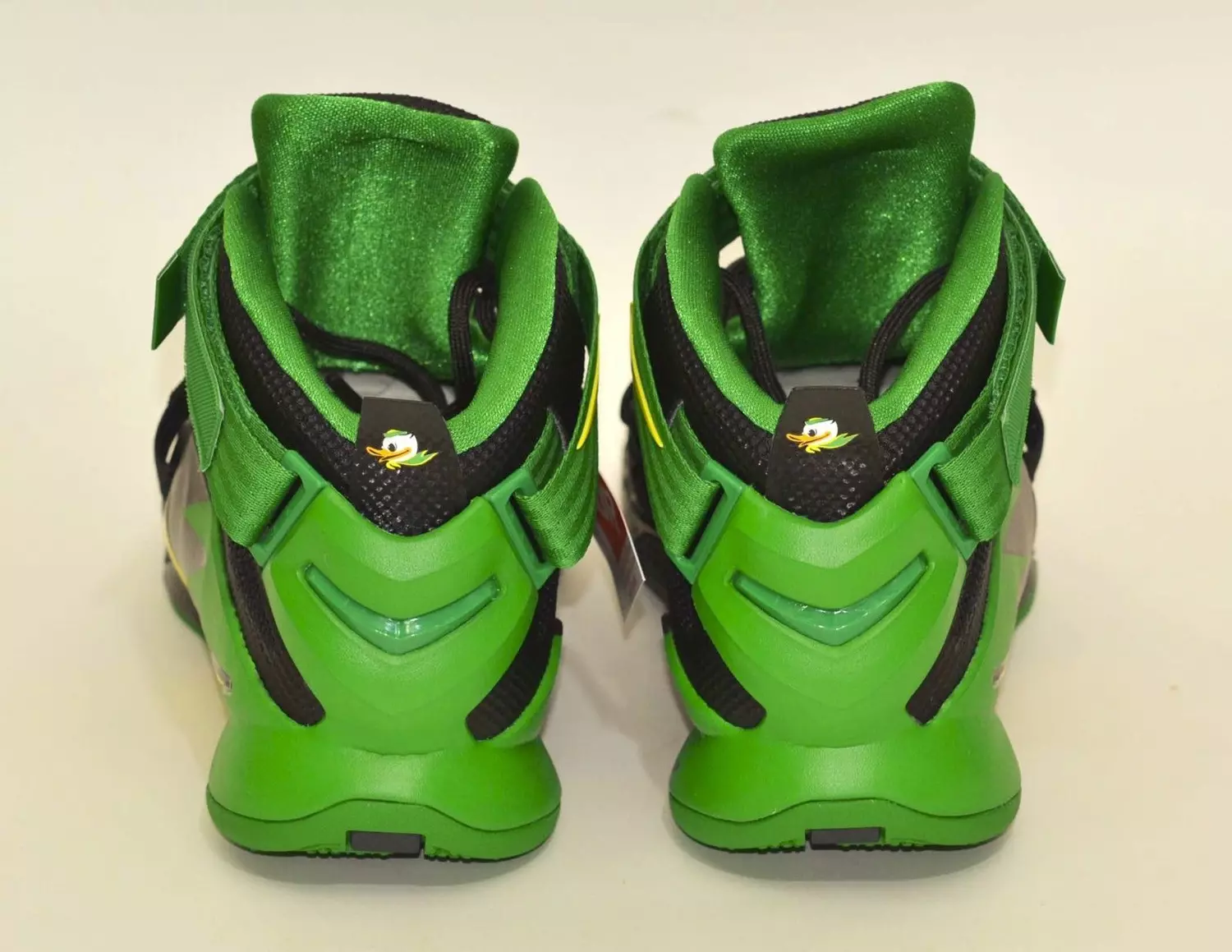 오리건 오리 Nike LeBron Soldier 9