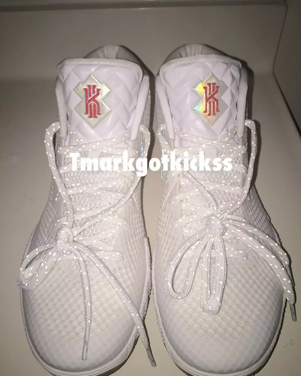 Nike Kyrie 1 အန်ကယ်ဒရူး