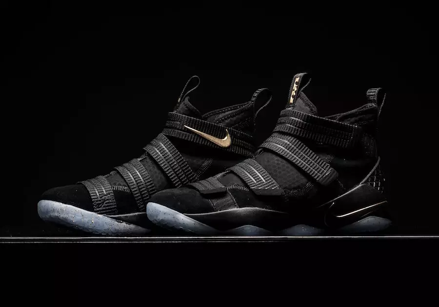 Nike LeBron Soldier 11 v černé/metalické zlaté nyní k dispozici