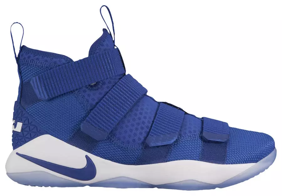 Nike LeBron Soldier 11 מאַנשאַפֿט באַנק טב קאָלאָרווייַס