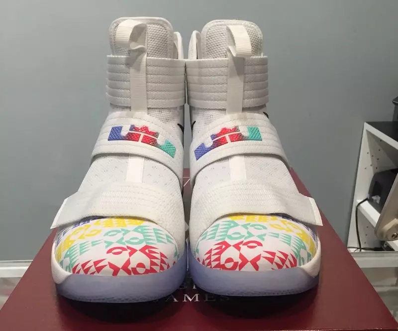 La Nike LeBron Soldier 10 35883_1