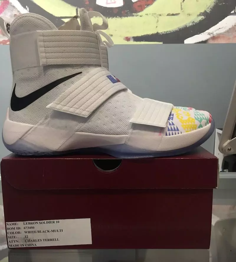 Nike LeBron Soldier 10 академиясы