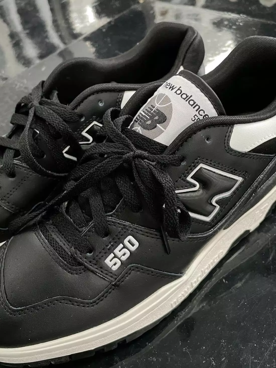 Date de sortie de Comme des Garçons Homme x New Balance 550