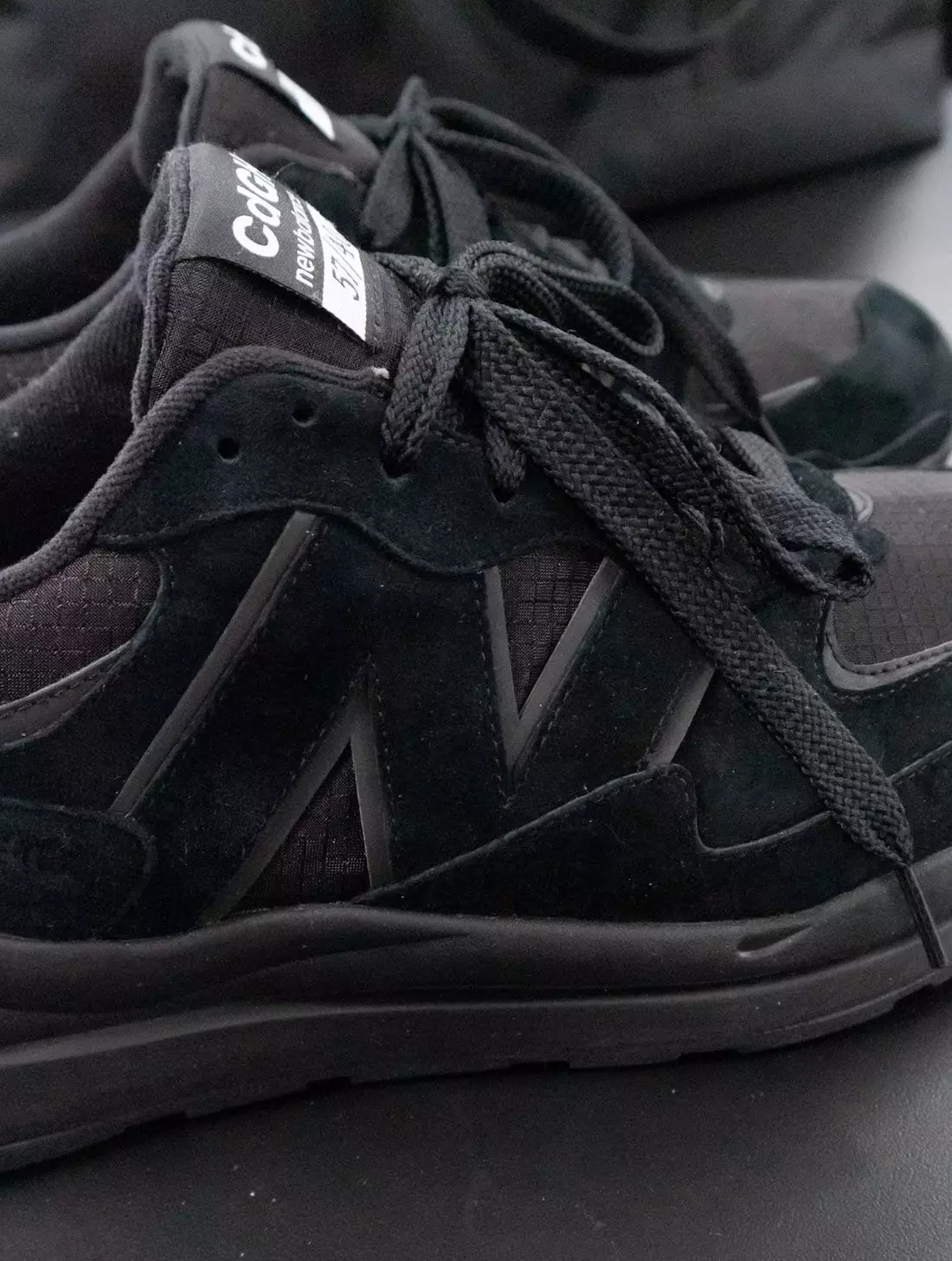 Comme des Garcons Homme Plus New Balance 57/40 Black تاریخ انتشار