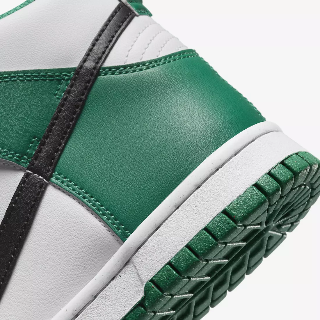 Nike Dunk High GS Celtics DR0527-300 Датум на издавање