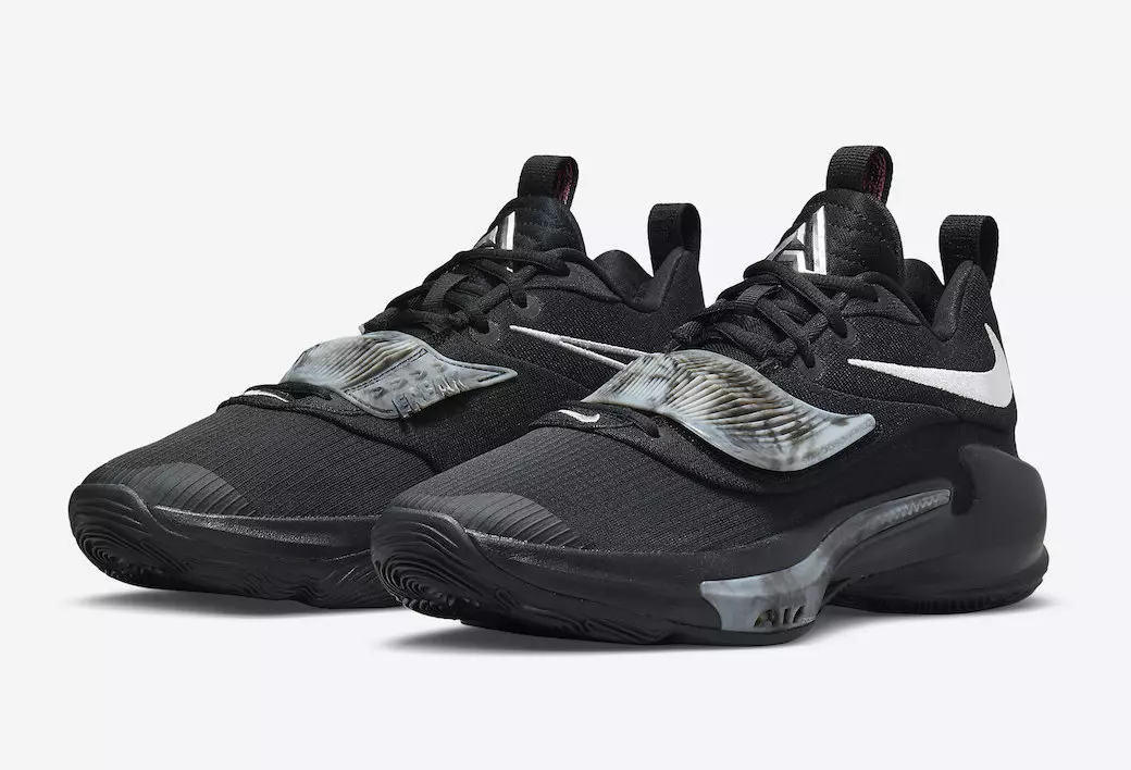 Nike Zoom Freak 3 kommer i New Black Colorway