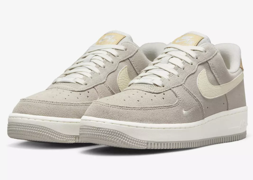 Nike Air Force 1 Low DZ4863-001 Datum izdaje