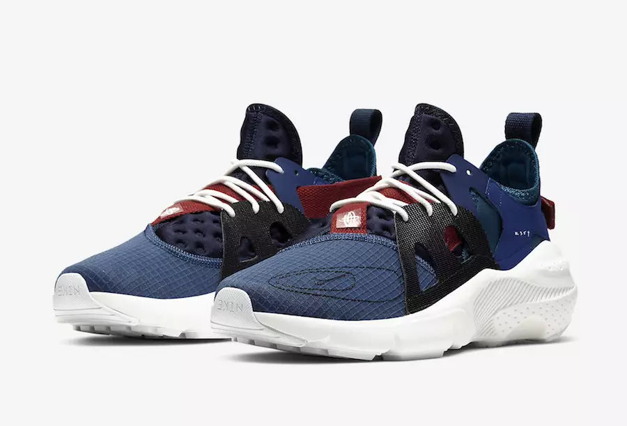 Nike Huarache Type скоро ще се появи в тъмносиньо