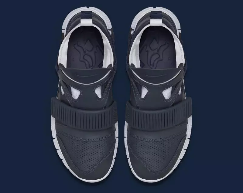 Nike Falas Huarache Carnivore SP Obsidian