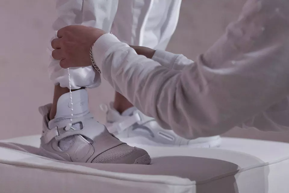 Nike անվճար Huarache Carnivore