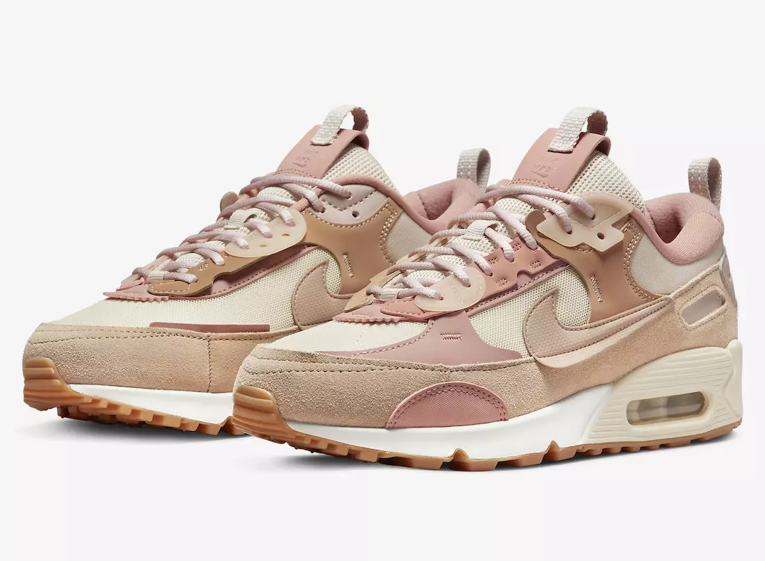 Offiziell Fotoen vum Nike Air Max 90 Schrott