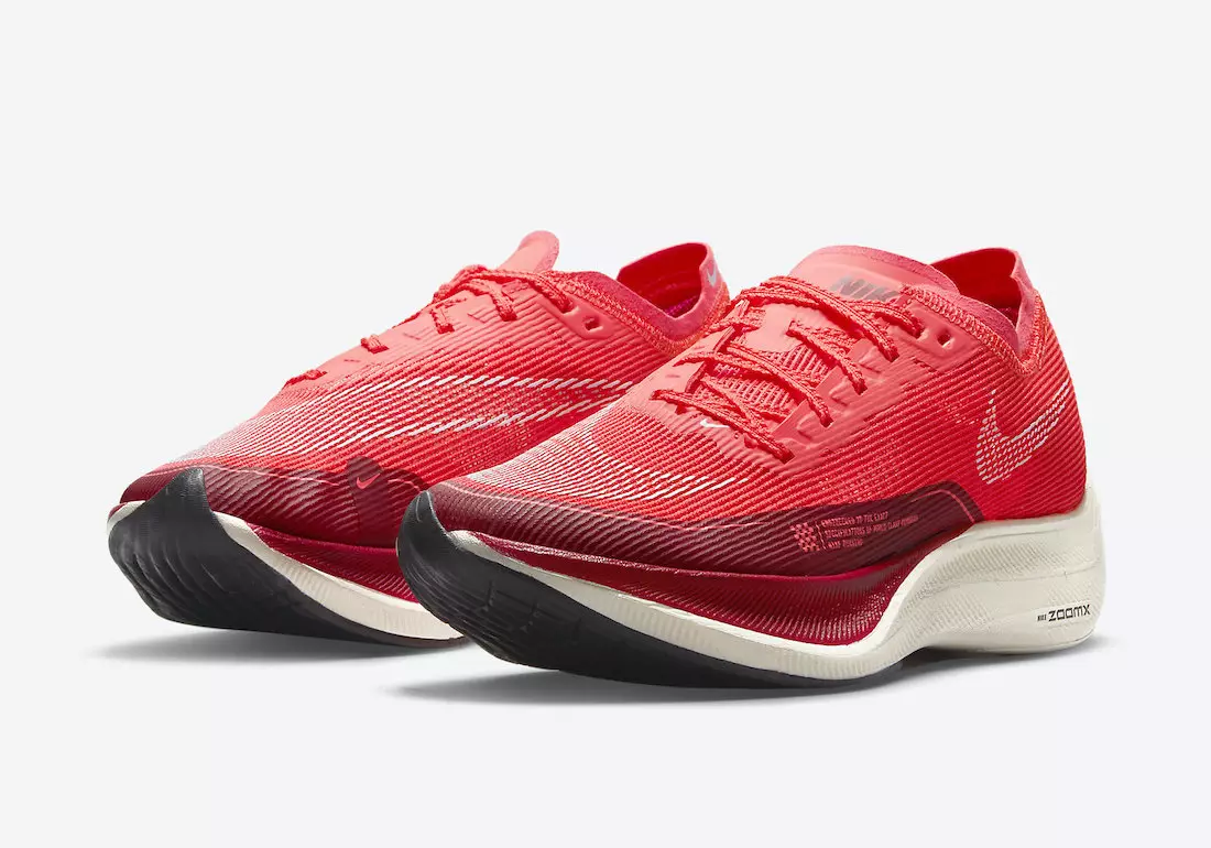 Nike ZoomX VaporFly NEXT% 2 verschijnt in sportief rood