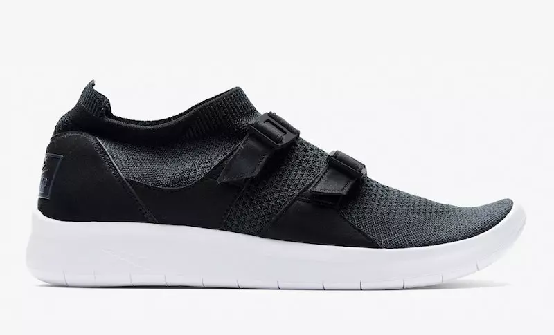 Nike Air Sock Racer Flyknit Dubh