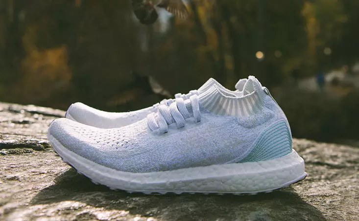 Adidas Ultra Boost mididas Parley NYC pood