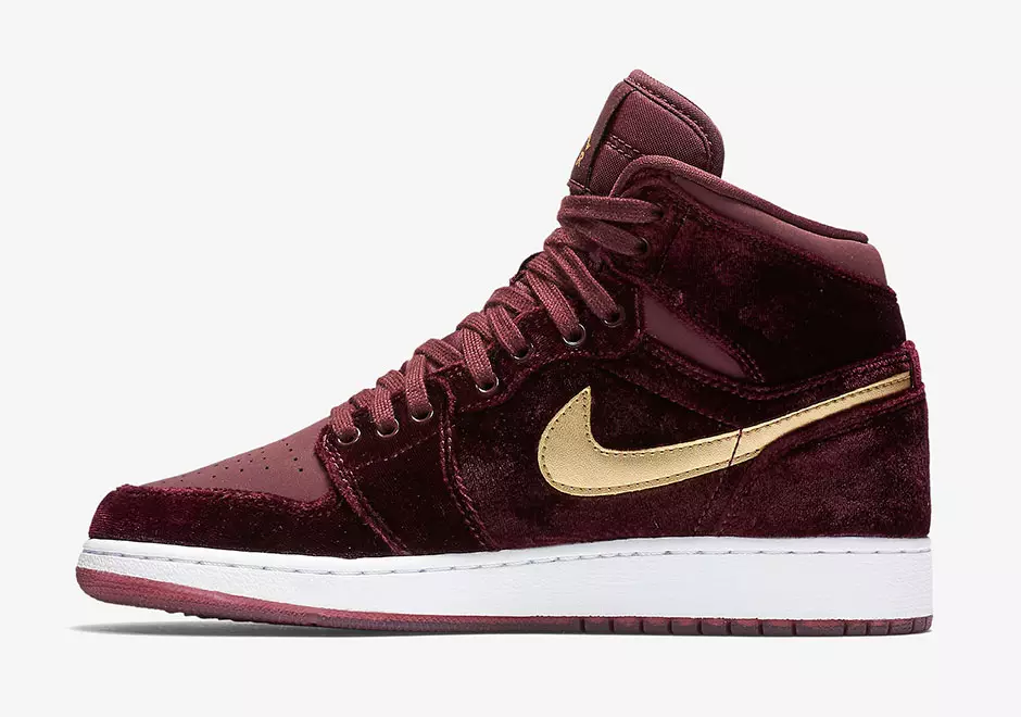 Air Jordan 1 Velvet Бордовый Золотой