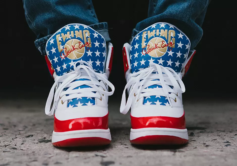 Ewing 33 Salut USA 4. Juli