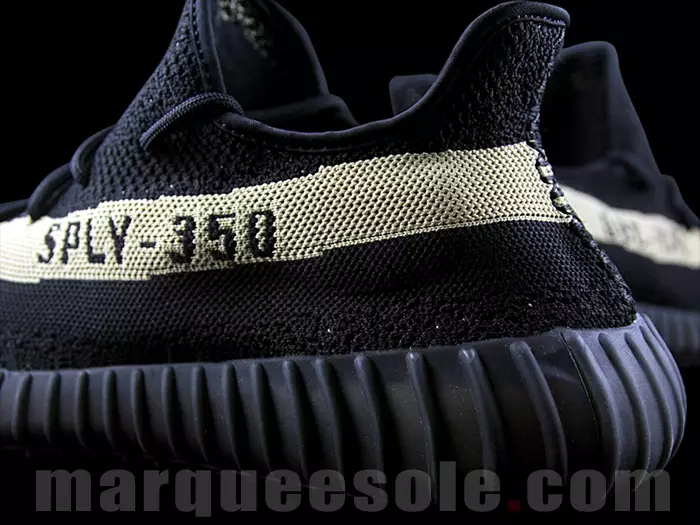 adidas Yeezy Boost 350 V2 Noir Or