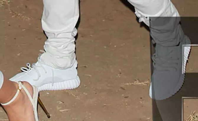 Λευκό adidas Yeezy 350 Boost