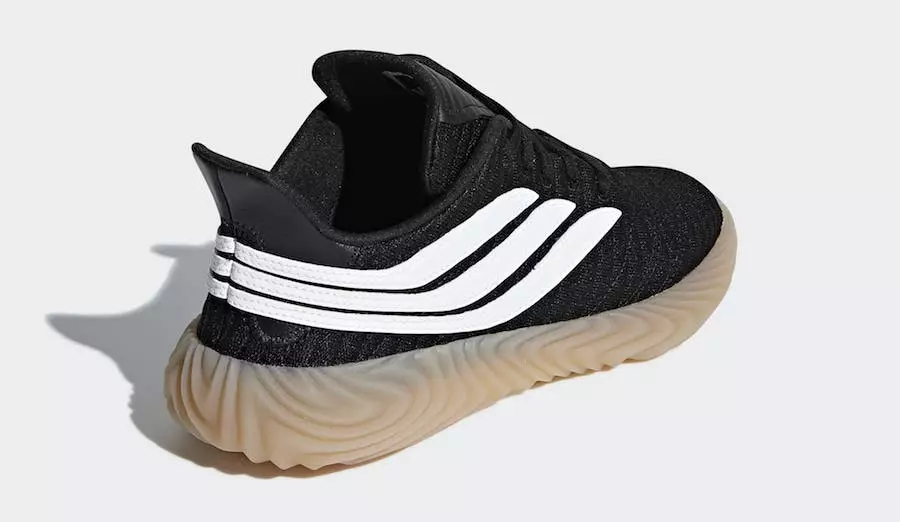 adidas Sobakov Siyah Sakız AQ1135 Çıkış Tarihi