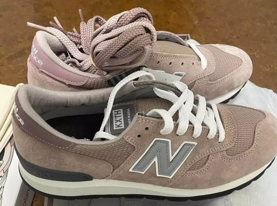 Kith Iarmhéid Nua 990v1 Dusty Rose M990KT1 Dáta Eisiúna