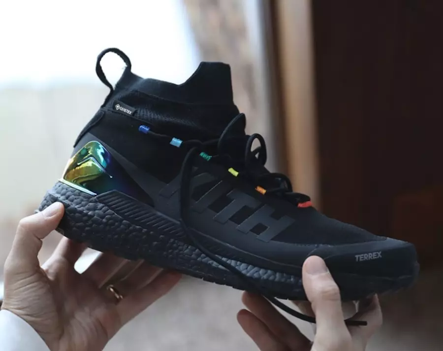 Kith adidas Terrex Free Hiker Дата на издаване