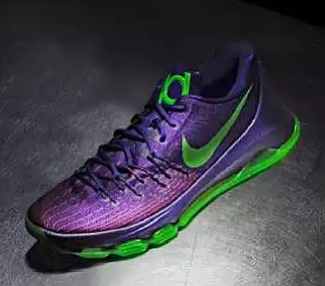 KD 8 костюм