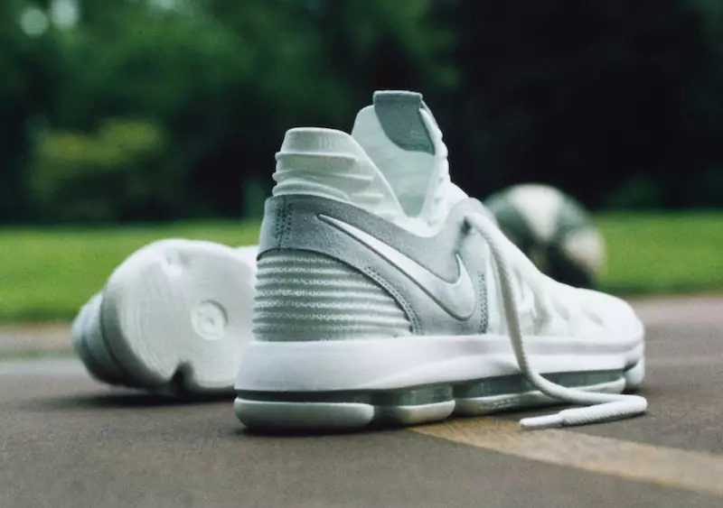 Nike KD 10 Dáta Eisiúna Comóradh Fós KD