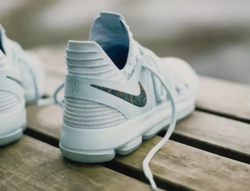 Nike KD 10 Dáta Eisiúna Comóradh Fós KD