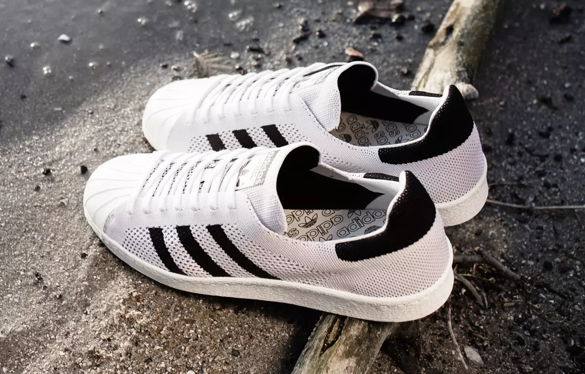 Íosluchtaigh adidas superstar 80s Primeknit