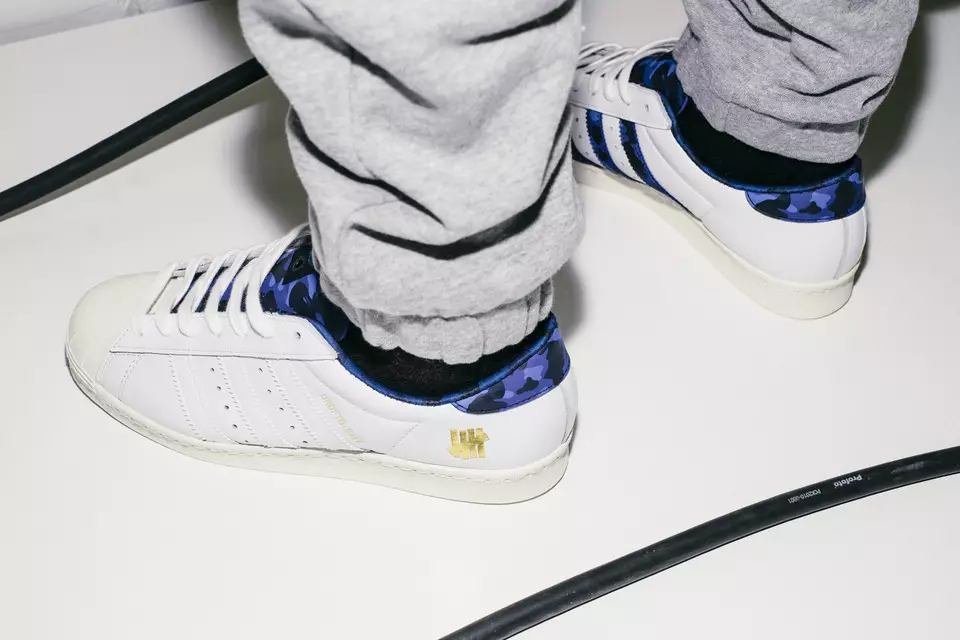 adidas ósigraði Bape Superstar