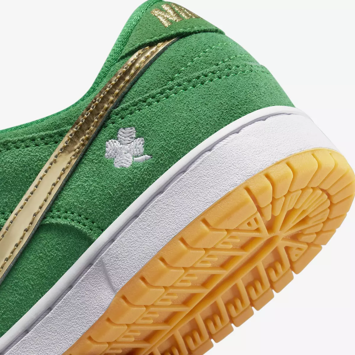 Nike SB Dunk Low St Patricks Day GS DN3675-303 გამოშვების თარიღი