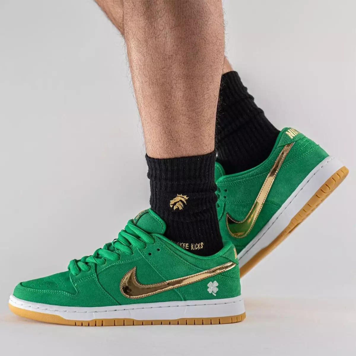 Nike SB Dunk Low St. Patricks Day BQ6817-303 Թողարկման ամսաթիվ On-Feet