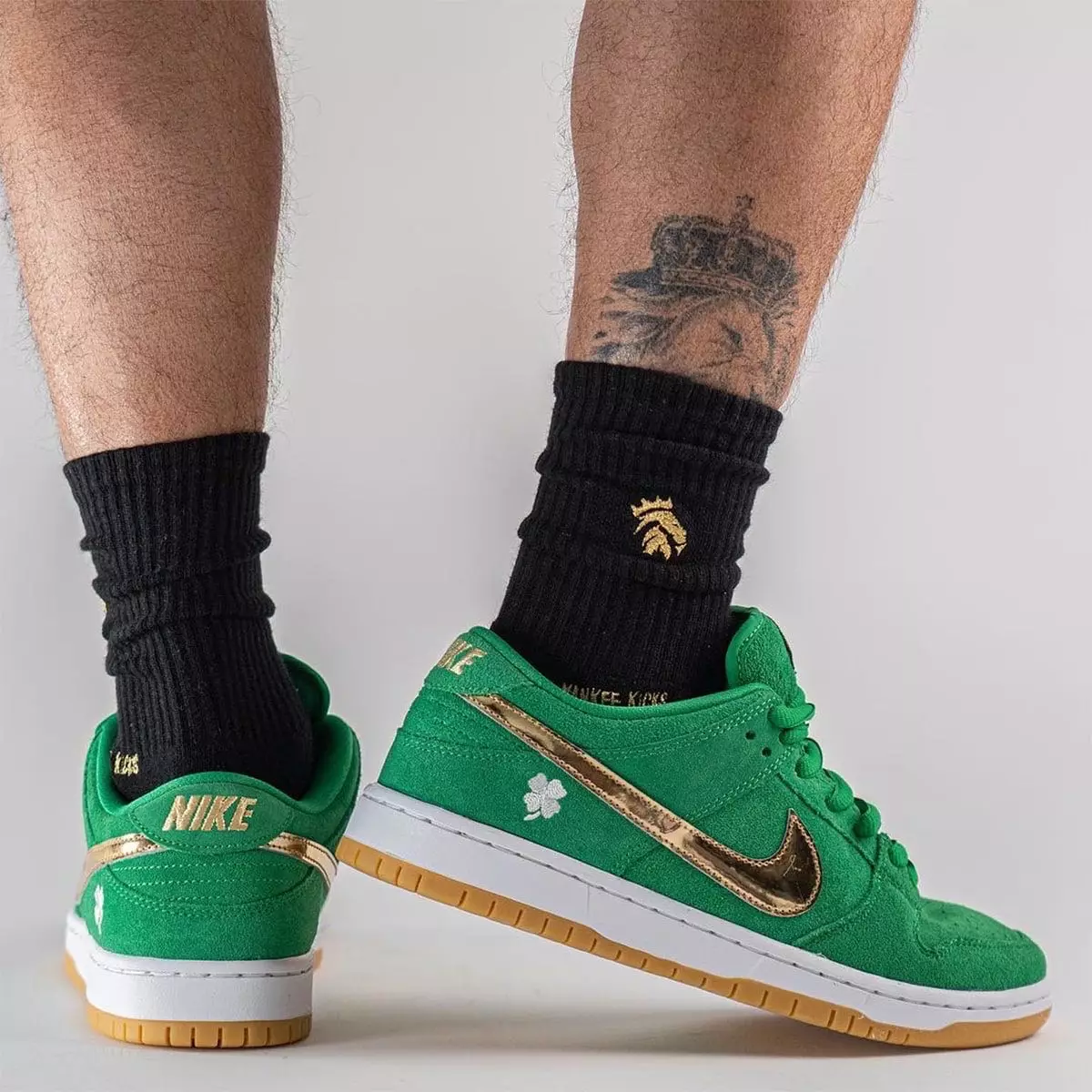 Nike SB Dunk Low St. Patricks Day BQ6817-303 Թողարկման ամսաթիվ On-Feet